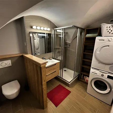 Aster - Maison De Village Renovee Sur 3 Niveaux 4 Pieces Pour 6 Personnes A St Marcel Mae-6444 Saint-Marcel (Savoie)