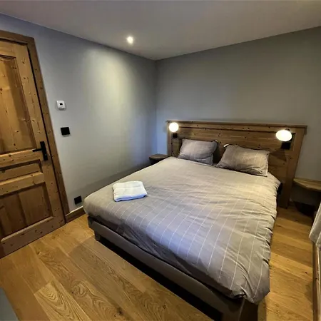 Aster - Maison De Village Renovee Sur 3 Niveaux 4 Pieces Pour 6 Personnes A St Marcel Mae-6444